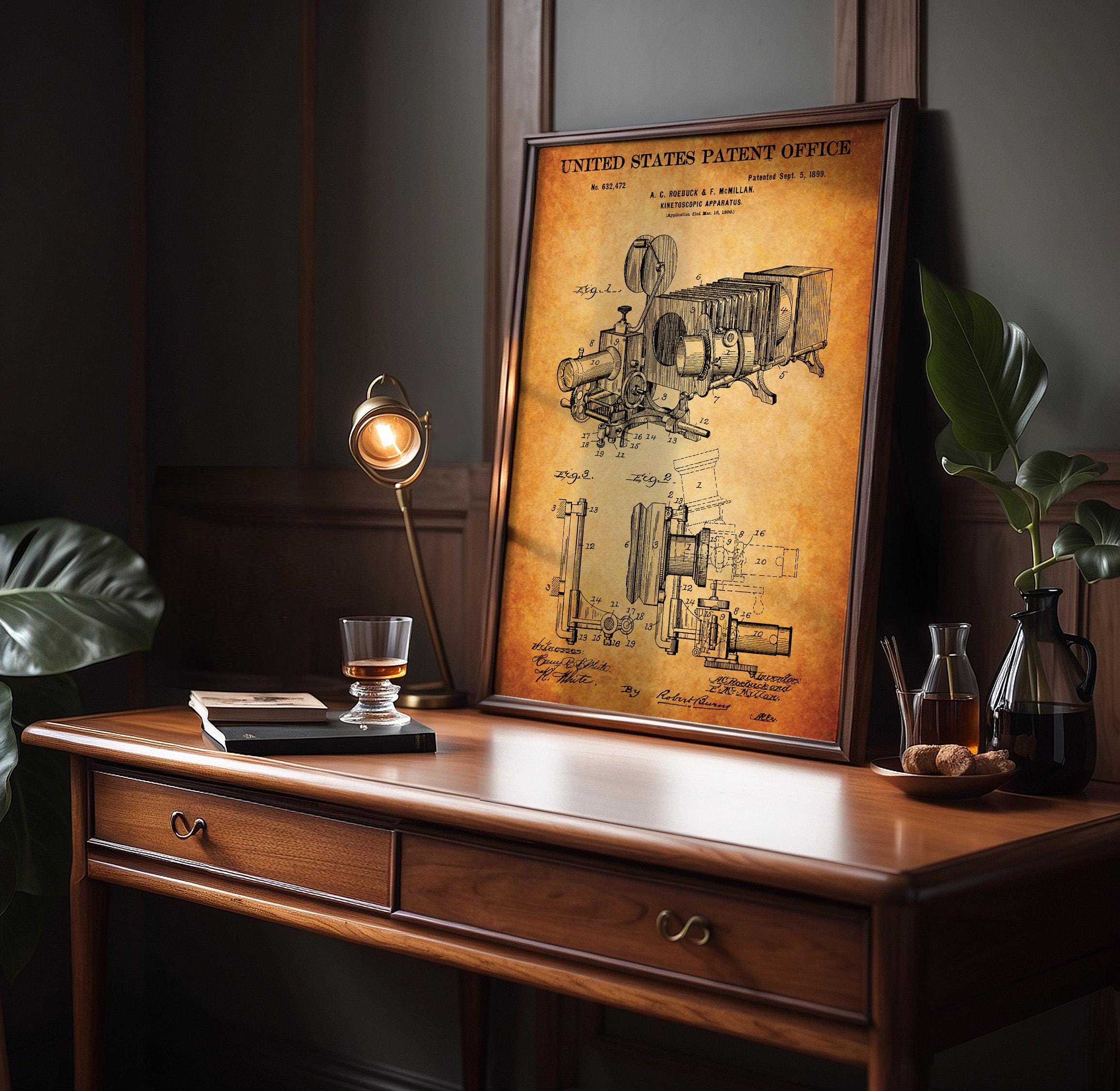 Kinetoscopic Apparatus Patent Poster - Vintage Invention Art, Cinema History Decor, Gift for Film Buffs, motion picture print [US632472]