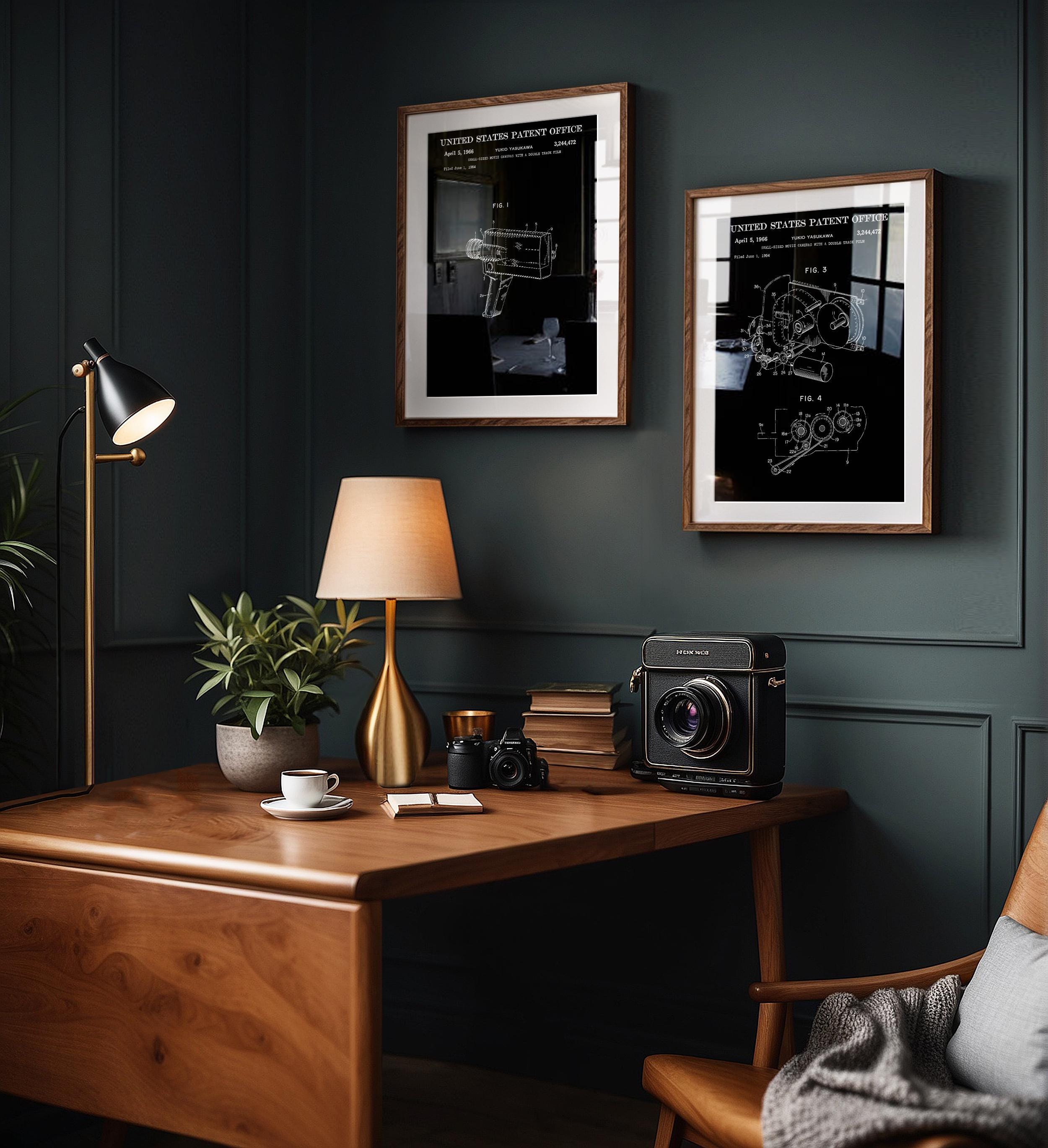 Set x2 Small-sized movie cameras patent Posters - Vintage prints, cinema wall art, film lover gift, history of cinema artwork [US3244472]