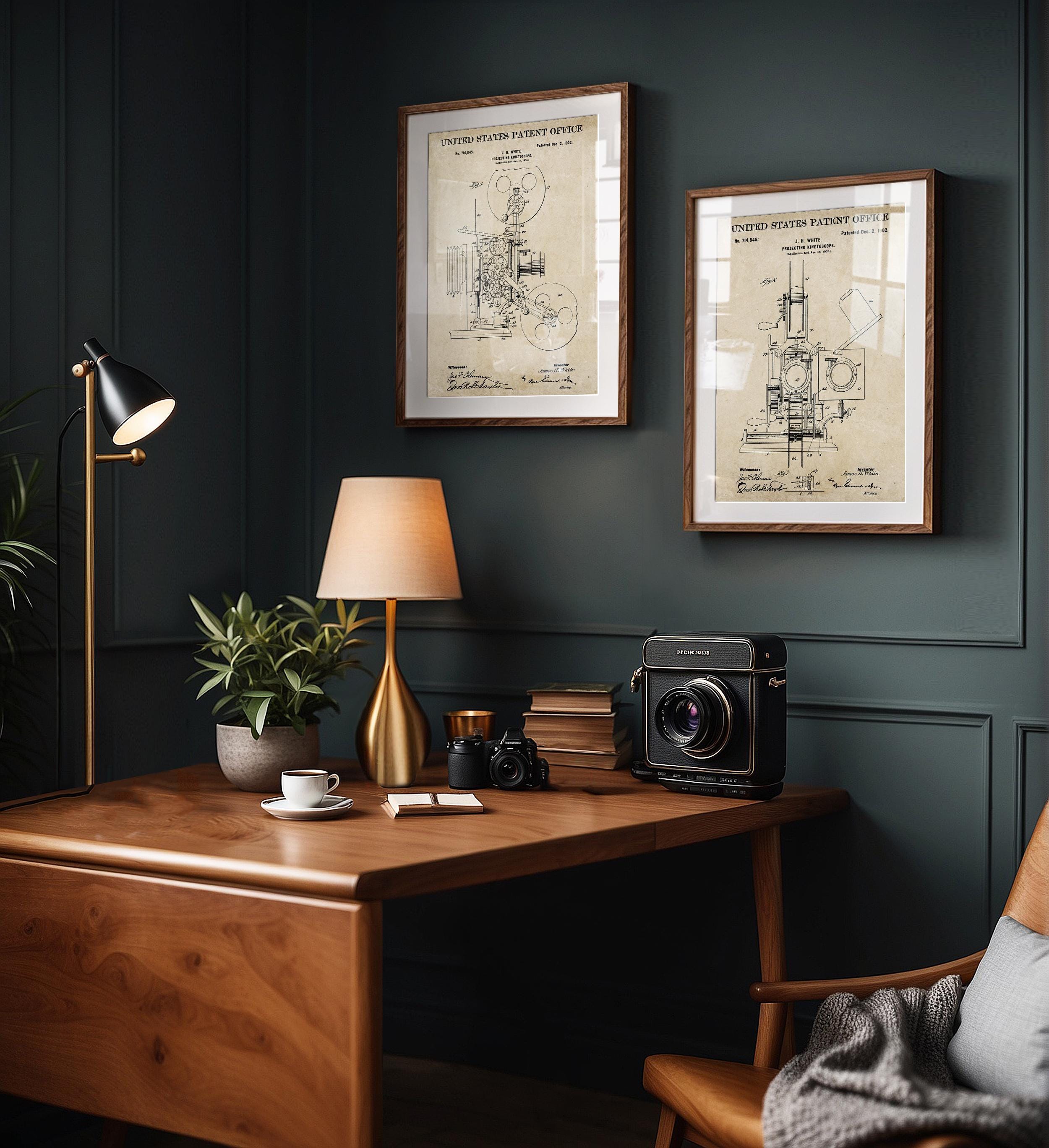 Set of 2 Patent Posters Projection Kinetoscope White, Vintage Cinema Retro Print, Industrial Art, Cinephile Wall Decor (US714845)