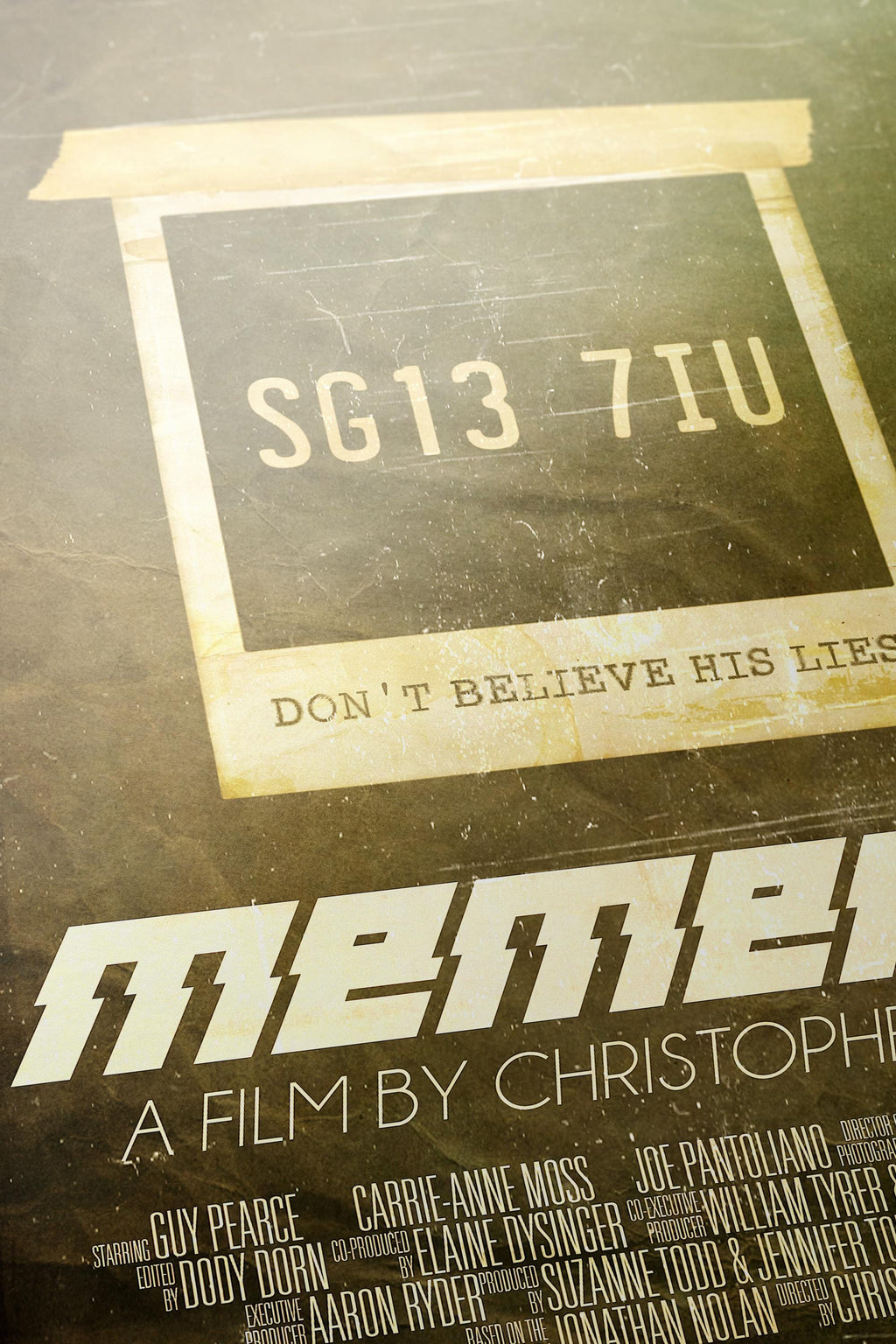 Memento Movie Thriller Poster - Christopher Nolan Puzzle Print, Indie Cinema Decor, Suspense Fan Gift Idea